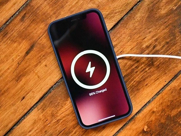 河东区街道苹果手机维修分享iPhone 12可以随便充电吗 